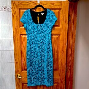 Eva Mendes Blue Sheath Dress Scoop Neck Midi
